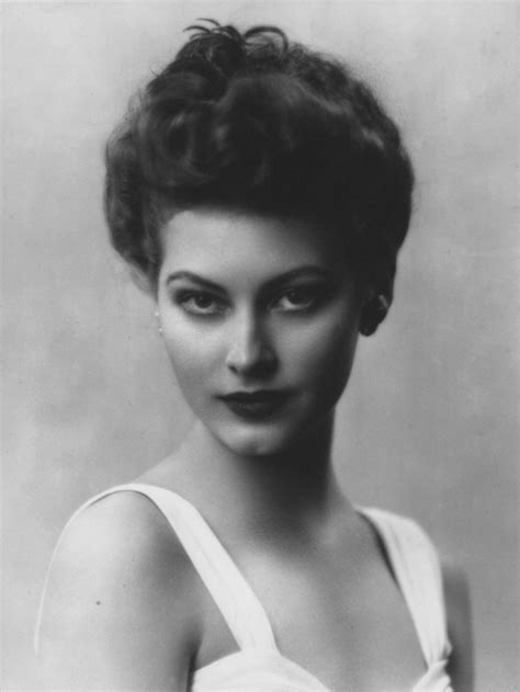 1937 Ava Gardner Age 15 Looking Poised And Glamorous In This Early