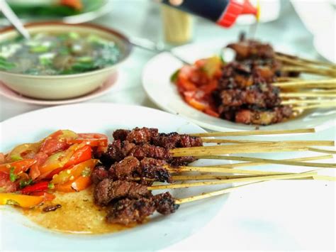 Bisa mampir ke lima tempat makan ini. 3 Resep Daging Untuk Hari Raya Idul Adha | HappyFresh