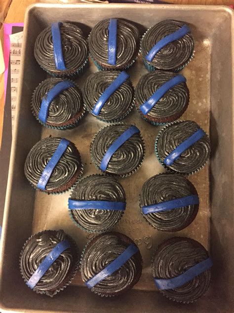 You do not vaccinate people who aren't at risk from a disease. Thin blue line cup cakes | Police retirement party, Police ...