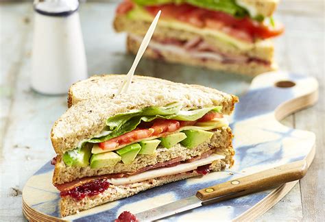 This layered turkey club sandwich takes a little time to build, but it's worth every step. Turkey and bacon club sandwich Recipe | New Idea Food