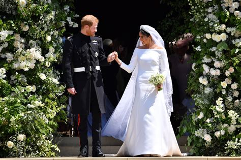 Angeblich kann er nun wohl doch nicht nach england reisen. Süßes Gerücht: Ist Herzogin Meghan schwanger? | Prinz ...