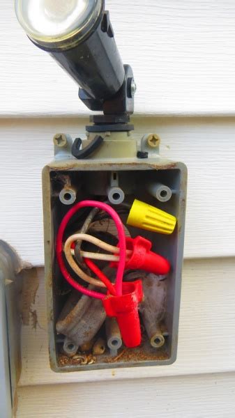Read on to learn about the colorful world of electrical wiring. Outdoor Outlet Wiring Help With Black, Red, And White - Electrical - DIY Chatroom Home ...