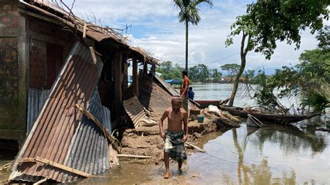 Latest News By Bbc Urdu بنگلہ دیش میں صدی کی بدترین بارشوں کے بعد سیلاب سے درجنوں ہلاکتیں، 40