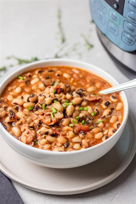 No soaking required and this recipe is so flavorful! Instant Pot Black Eyed Peas - The Dinner Bite