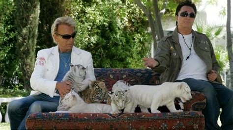 Siegfried And Roy What To Know About The Iconic Las Vegas Act Fox Business