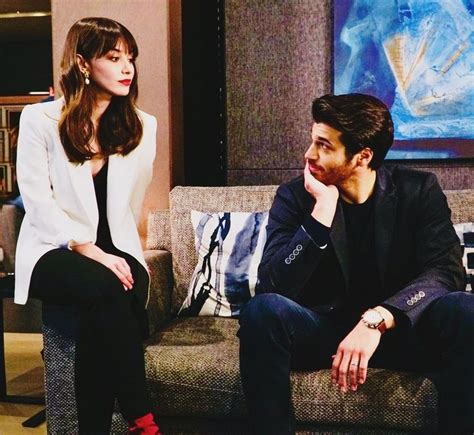 ozge gurel as nazli and can yaman as ferit in the turkish tv series dolunay 2017 2017 attore