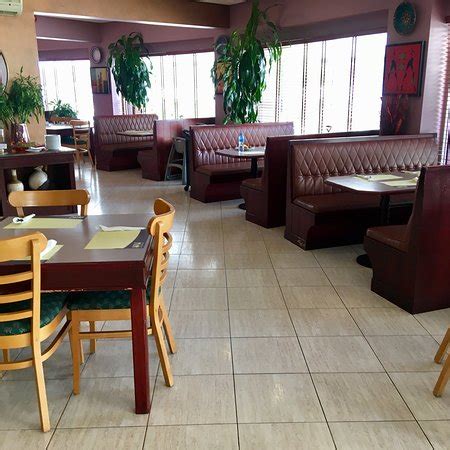 The hot spot certainly is, and it's occasionally quite entertaining for it, though the picture never really achieves a dimension beyond that. Hot Spot Restaurant, Manama - Restaurant Reviews, Phone ...