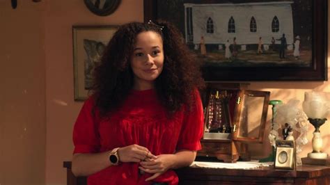 Sepahtu reunion live 2020 episode 1 tonton online. Samsung Galaxy Gold Smartwatch Worn By Talia Jackson In ...