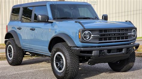 2023 Ford Bronco Changes Base Sasquatch Azure Gray Youtube