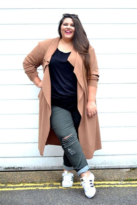 30 Of The Trendiest Plus Size Outfit Ideas For Fall 2020 In 2020 Plus