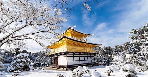 Japan i/dʒəˈpæn/ is an island nation in east asia. 7 Best Experiences In Japan's Winter You Must Have | Travel Guides For Muslim Travellers | Have ...