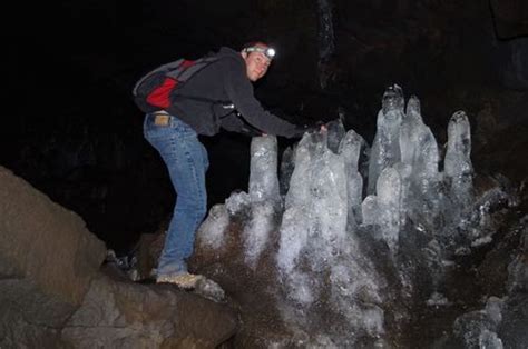 Guler Ice Cave Hike Hiking In Portland Oregon And Washington