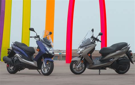 We did not find results for: 2015 Yamaha Smax Scooter First Ride Review - GearOpen.com