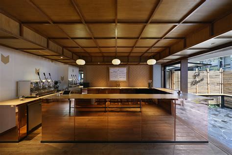 CAFÉ KITSUNÉ - Omotesando, Tokyo Good Coffee