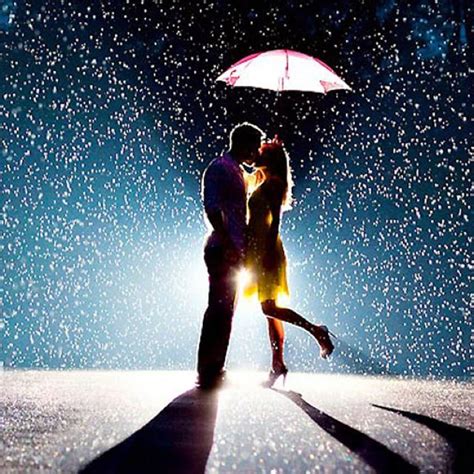 Kiss In The Rain Kissing In The Rain Walking In The Rain Girly