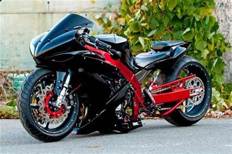 If you are a fan of street motorcycles and are looking to buy but your budget. Awesome Street Bike - love the black and red | Street ...