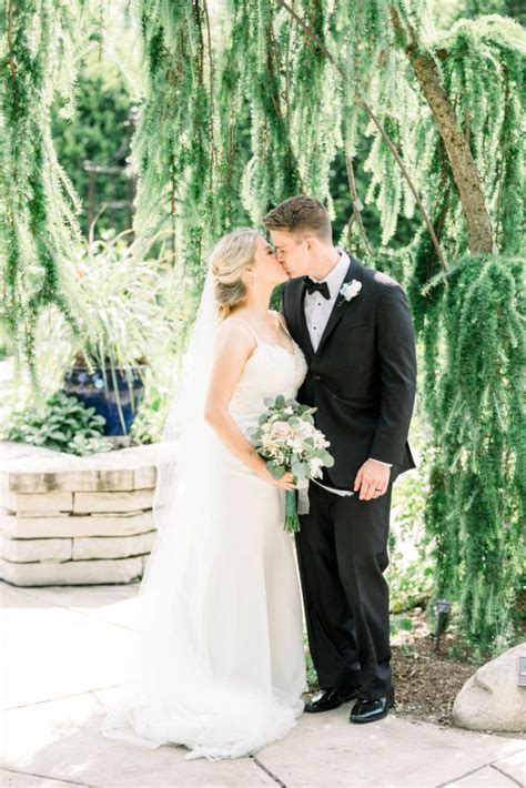 Explore an array of wellfield botanic gardens, elkhart vacation rentals, including apartment and condo rentals, houses & more bookable online. This wedding at Wellfield Botanic Gardens was the perfect ...