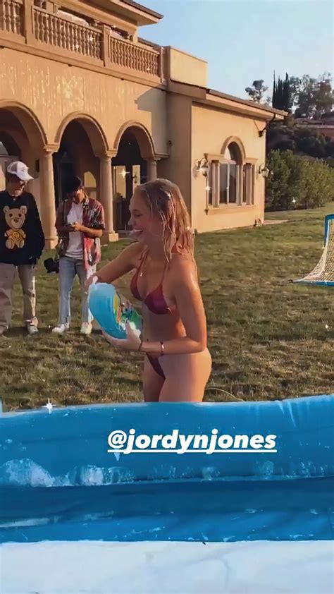 Jordyn Jones Shows Off Her Sexy Bikini Body Photos Fappeninghd