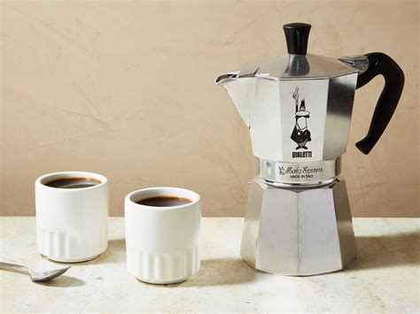 Bialetti Moka Express Stovetop Espresso Maker Terbodore