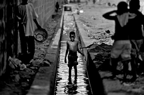 Das bild konfrontiert uns mit unserer menschenpflicht: International - german.china.org.cn - Das UNICEF-Foto des ...