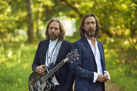 Hãy là người đầu tiên nhận xét taunt shake your money maker hủy. The Black Crowes Present 'Shake Your Money Maker' - 30th ...