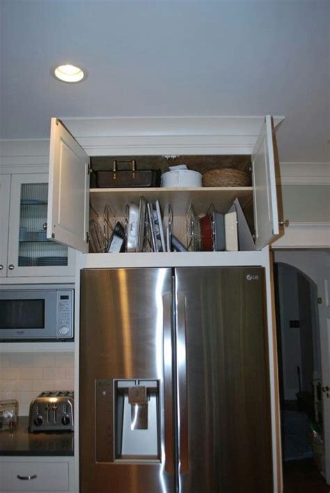 How to take photos from an unusual perspective, such as inside a fridge, cooker, or washing machine. Over fridge cupboard | Интерьер, Кухня