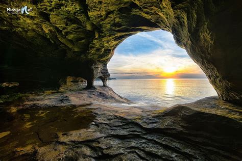 Dragons Eye Lake Superior Cave Near Munising Michigan Michigan