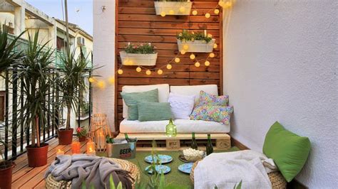 How To Create An Outdoor Oasis On Your Apartment Balcony Mckenzie