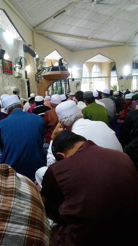 Masjid A La Kariah Pekan Jitra Kedah Darul Aman Sembahyang Sunat