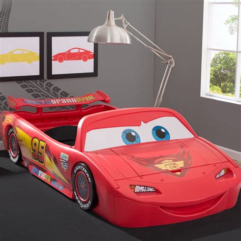 Lightning mcqueen bedroom (page 1). Delta Children Disney/Pixar Cars Lightning Mcqueen Car Bed ...