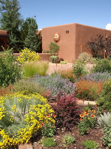 Beautiful Desert Garden Design Ideas 28 Beautiful Desert Garden Design