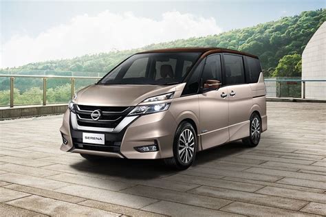Nissan mpv serena has been popular in japan and hong kong for many years and has reached the top market sales volume numerous times. Nissan Serena 2020-2021 Daftar Harga, Gambar, Spesifikasi ...