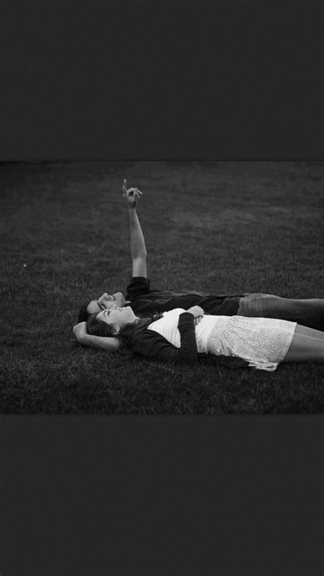 Charm any man to be obsessed with you forever! Cute stargazing couple | Win my heart, Perfect man, Stargazing
