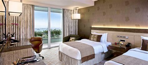 Deluxe Room With Standing Balcony Marina Bay Sands