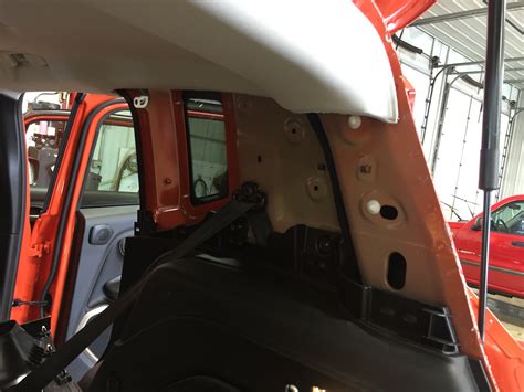 2016 Jeep Renegade Latitude Rear Quarter C Pillar Access Dent Repair
