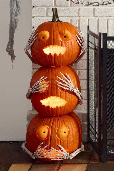 30 Scary Diy Halloween Projects That Will Give Your Guests A Fright