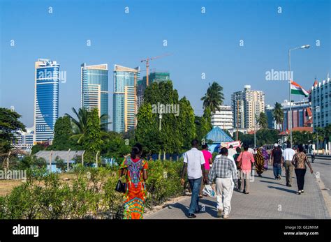 Kigamboni Hi Res Stock Photography And Images Alamy