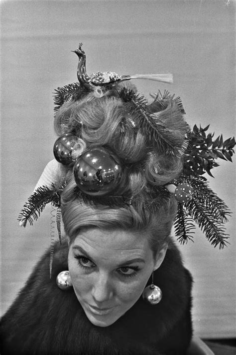 Hair Styles From The S That Will Boggle Your Mind Christmas Tree Hair Holiday