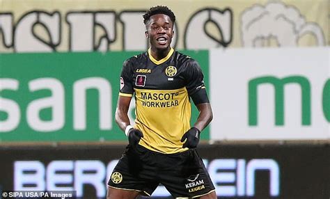 Watford open talks to sign chelsea striker ike ugbo Nigeria target Chelsea's Ike Ugbo after failing to ...