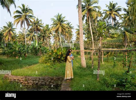 Anu Mathew Einer Der Familie Die Philipkuttys Farm Luxus Resort Im Backwaters Von Kottayam In
