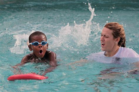 Youth Swim Team Forms In Hollywood The Seminole Tribune