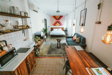 Số 10 đường r2, khu phố 3, quận 2, hồ chí minh 700000, vietnam. The Colonial 1 — French-era flat, central Saigon - Lofts ...