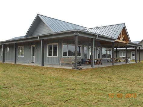 Barn plans vary in style, size and function. Casita #1 | Metal building homes, Metal shop houses, Barn ...