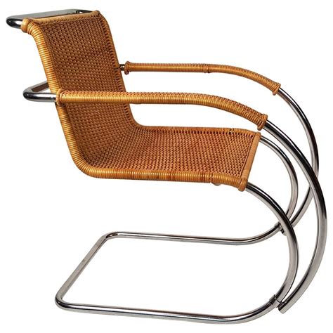 Specifically, mies van der rohe presented at weissenhof a cantilever chair which, according to the designer, was supposed to give the impression of sitting on between 1930 and 1933, mies van der rohe was called on to substitute walter gropius as director of the bahaus school, a post he held until. MR20 Lounge Chair by Ludwig Mies van der Rohe For Sale at ...