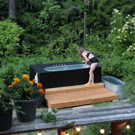 20 DIY Hot Tub Plans For Hot Baths At Home DIYS