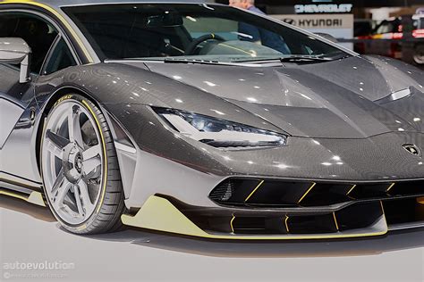 Lamborghini Celebrates Founders 100th With A Cake On Wheels The