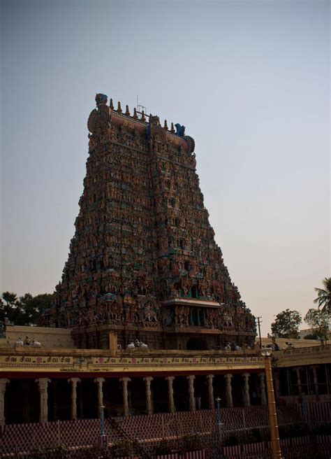It differs substantially from nellai tamil, a region which was also part of the pandiya domain. Meenakshi Temple - Historic Hindu Temple in Madurai, Tamil ...