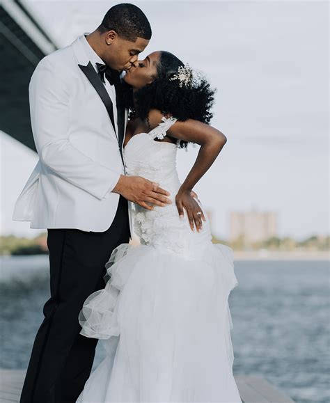 Check Out This Philly Couples Modern Black And White Wedding
