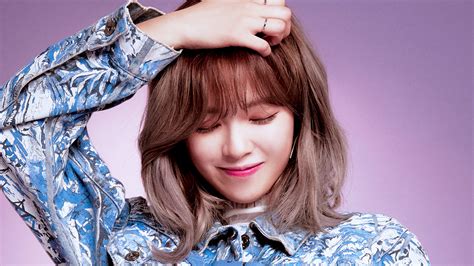 Maybe you would like to learn more about one of these? Jeongyeon (Yoo Jeong Yeon) 4K 8K HD Wallpaper