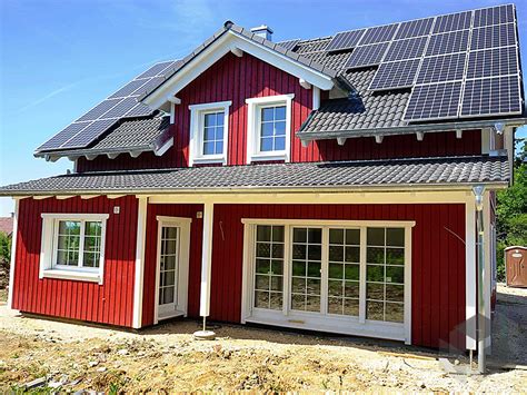 Die holzständerbauweise der schwedenhäuser gilt als besonders hochwertig und nachhaltig. Einfamilienhaus Schwedenhaus 160 von Kielwein Holzbau ...